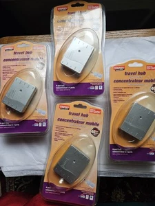 X4 Pack - New Staples 4-port Travel Hub USB 2.0 & 1.1 Compatible W/ Ac Adapter - Picture 1 of 11