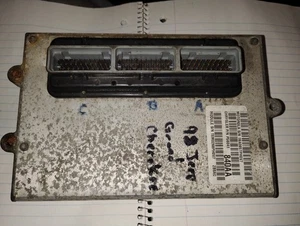 Jeep Grand Cherokee 98 1998 módulo de control del motor 4,0 L ECM ECU JBSAC 56041534AD - Imagen 1 de 3