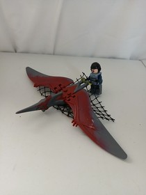 LEGO Jurassic World Pterodactyl Minifigure Dinosaur 75915 And Minifigure