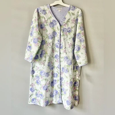 Bata de mujer Miss Elaine manga larga cremallera floral talla grande Foto 1 de 4