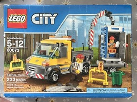 LEGO CITY: Service Truck (60073) with Port-A-Potty Trailer & 2 Minifigures  RARE