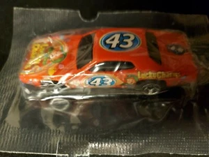 Plymouth GTX 1971 - Lucky Charms fundido a presión Hot Wheels coche/cereal Richard Petty - Imagen 1 de 4