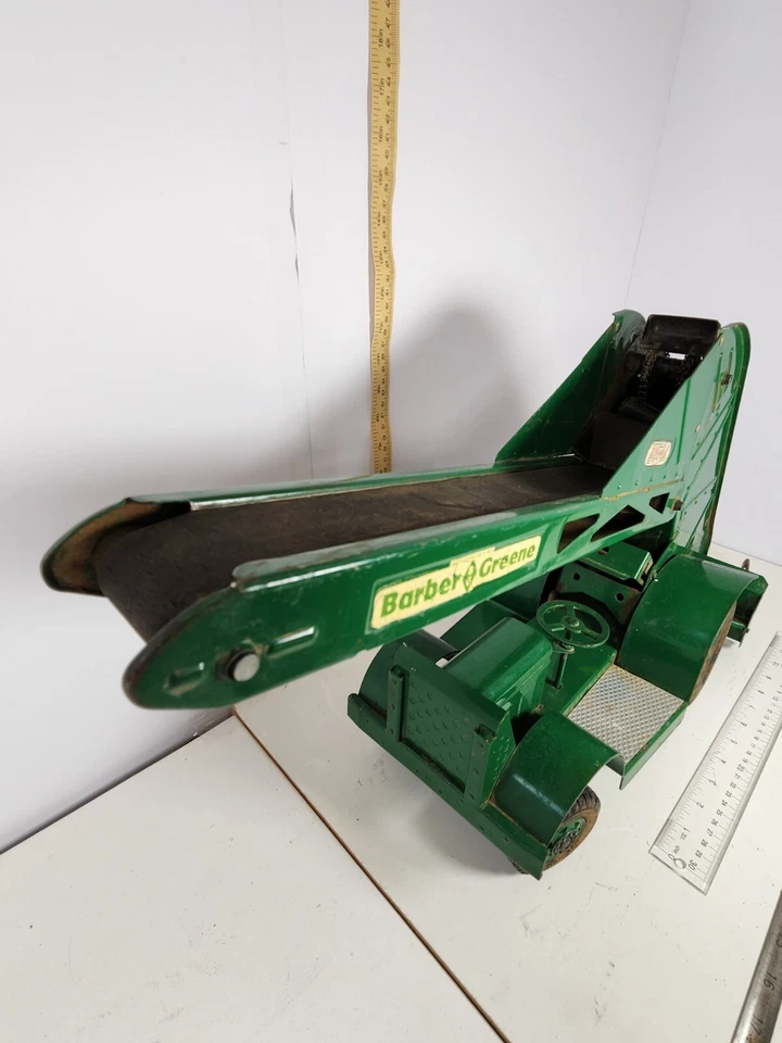Vintage Barber Greene Bucket Loader Dredge Doepke Model Toys Pressed Steel Truck - Image 1 of 4