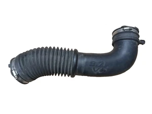 2004 2005 2006 JEEP LIBERTY KJ 3.7L V6 AIR INTAKE TUBE DUCT HOSE 53013724AA - Picture 1 of 3