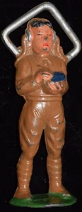 MANOIL SOLDIER, M # 118 STANDING RADIO OPERATOR, 97% ALL ORIGINAL PAINT - Picture 1 of 5