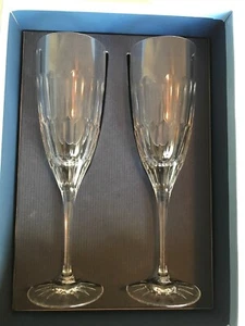Wedgwood Champagne Toasting Flutes Pair - Made in England - Picture 1 of 3
