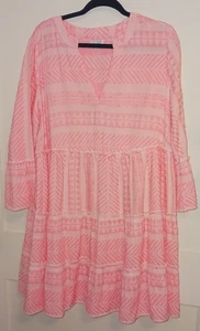 VESTIDO ROSA MUDPIE RENEE HILO TINTE PATRÓN GEOMÉTRICO GRAN TAMAÑO MUJER TALLA GRANDE - Imagen 1 de 6