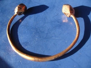 Niger Tuareg hand engraved COPPER rounded open bracelet cuff - Picture 1 of 12