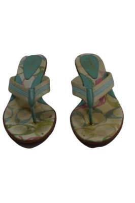 Sandalias Coach para mujer con tanga múltiple con verde azulado 6 M Foto 1 de 4