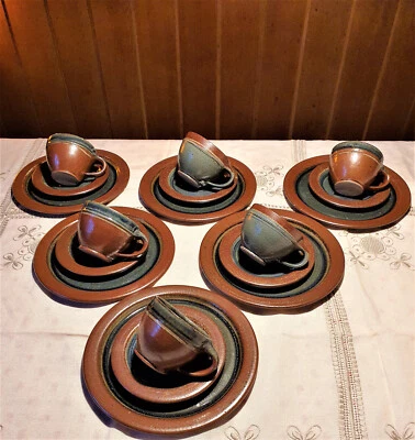 50's Studiokeramik Kaffeeservice Handarbeit 6 Gedecke Rot/Braun Grün/Blau - Bild 1 von 4