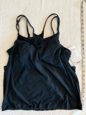 Tankini Athleta NUEVO CON ETIQUETAS 38B/C paisaje marino blusa 657713 negro L C Foto 1 de 4