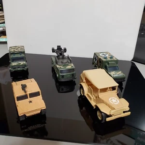Spielzeugautos militärisches Thema - Bild 1 von 3