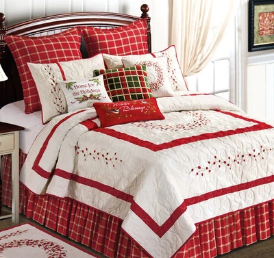 RED BERRY EMBROIDERED 1 pc Full Queen QUILT : GARDEN CHRISTMAS WREATH COMFORTER - Image 1 of 3