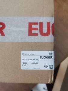 1 Stück Neu im Karton EUCHNER BTC-T/GP-S-TH-00-X 106301 Sicherheitsschalter VIA DHL - Bild 1 von 3