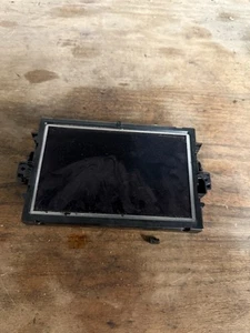 2012 - 2014 Mercedes C250 C300 Navigation Info Radio Display Screen A2c30083500 - Picture 1 of 4
