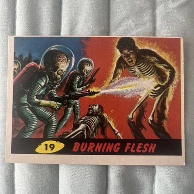 1962 Topps Bubbles - Mars Attacks - hi grade card #19 - Image 1 of 2