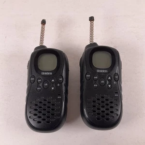Juego de radio walkie talkie bidireccional Uniden negro modelo GMR638-2 - Imagen 1 de 4