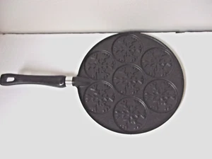 Sartén para freír copos de nieve para panqueques Nordic Ware - Imagen 1 de 4