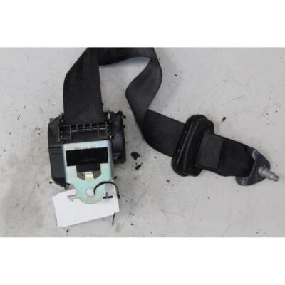 REAR SEAT BELT LH FOR PEUGEOT 2008 (13-16) 1.6 8V HDI (55KW) SUV 2013 - Imagem 1 de 4
