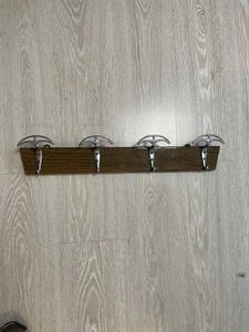 APPENDIABITI VINTAGE DESIGN INDUSTRIAL FERRO LEGNO ATTACCA PANNI MODERNARIATO - Foto 1 di 10