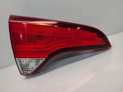 Luz trasera izquierda para conductores Kia Sorento 2014-15 - incandescente  Foto 1 de 4