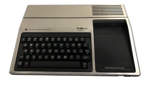 Computer Texas Instruments TI-99/4A PHCOO4A non testato - venduto così com'è - Foto 1 di 14