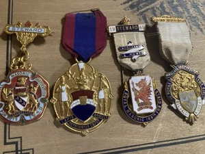 Vintage Masonic Jewels - Picture 1 of 5