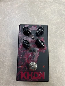 KHDK Kirk Hammett Signature Dark Blood Distortion Guitar Effects Pedal - Picture 1 of 4