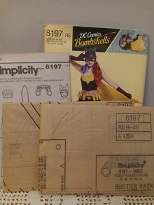 Simplicity D C Comics Bombshells 8197 Batgirl Size 14-22 Cosplay Sewing Pattern - Picture 1 of 5