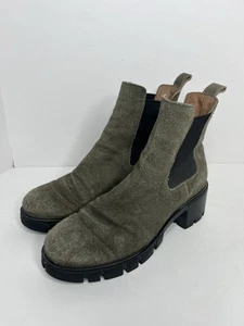 Urban Outfitters Eden Chelsea Boot Olive Green Suede Chunky Y2K Pull On Size 8 - Picture 1 of 4