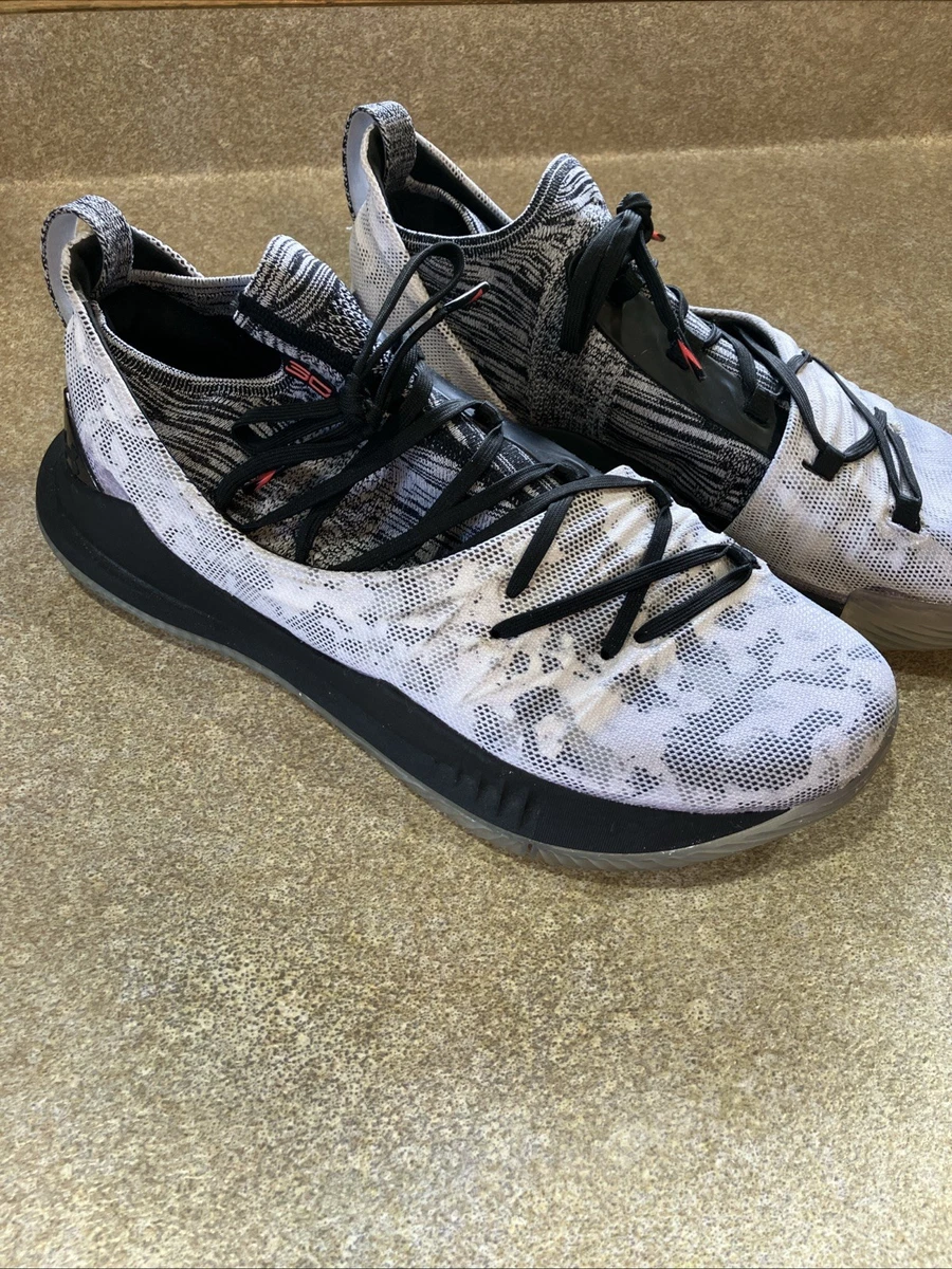 Under Armour Curry 5 Sneakers for Men for Sale | Shop Men's