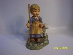Vintage Berta Hummel Figurine - O Come All Ye Faithful By Goebel 1997 BH51 - Picture 1 of 5