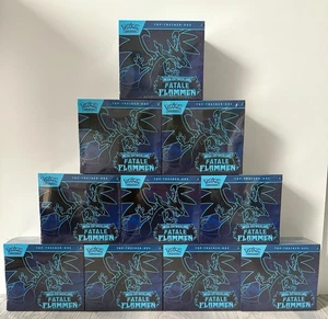 Pokemon Mega Entwicklung Fatale Flammen Top Trainer Box OVP Folie Beschädigt - Bild 1 von 4
