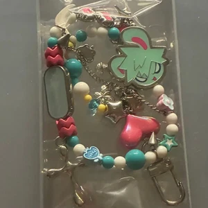 Cadena de teléfono inteligente Alien Stage 1000 Limited Malasia hasta sin usar - Imagen 1 de 1