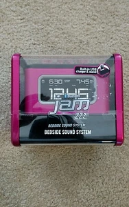 Jam ZZZ Bluetooth Sistema audio comodino wireless AM FM sveglia/caricadispositivo - Foto 1 di 3