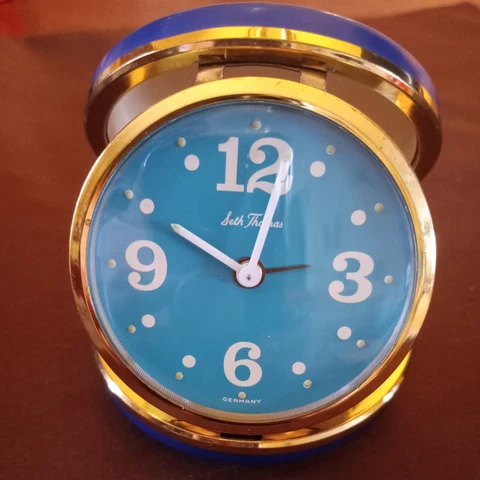 Vintage Round Blue SETH THOMAS Germany Travel Clock, Wind Up Cover
