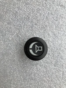 Audi 100 C2 Typ43 Lautsprecher Überblenddrehregler 431035452   in Braun - Bild 1 von 3