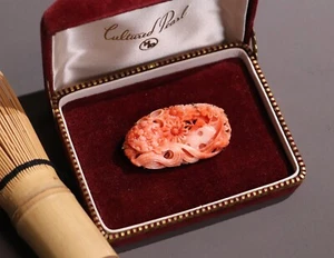 Japanese Natural Coral Kimono Obi Brooch Flowing Water&Chrysanthemum Design - Picture 1 of 17