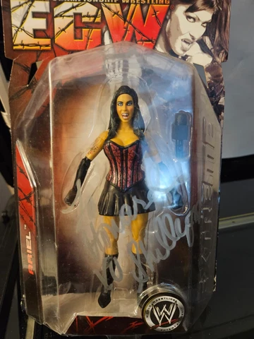 ECW Series 2 ARIEL Wrestling Figure Shelly Martinez  signed no loa (bb8 Cover