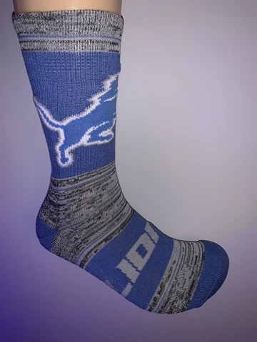 DETROIT LIONS NFL FOOTBALL JERSEY LOGO TICKET RMC II CREW LENGTH SOCKS LARGE Cover