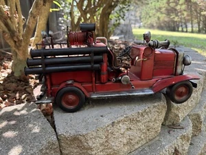 So Prairie N.Y. FIRE DEPT Vintage Model Red Metal Truck Collectible Gift Figure - Picture 1 of 5
