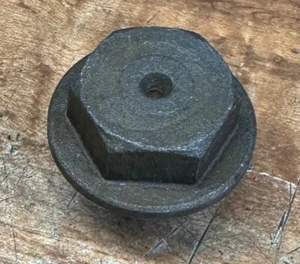 PORSCHE 356 912 ORIGINAL CRANKSHAFT FRONT PULLEY BOLT - Bild 1 von 2