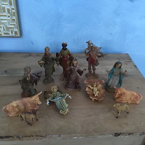Vtg Nativity Figurines Plastic Rubber Donkey Cow Jesus Manger Sheep + 12 Pieces - Picture 1 of 12
