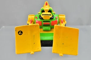 Z-Bots Bullzog Bitebots 1993 Micro Machines 2" Mini Vintage - Picture 1 of 3