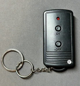 Master Elektriker Innen/Außen Steckdose Fernbedienung #TR-009 - Bild 1 von 3