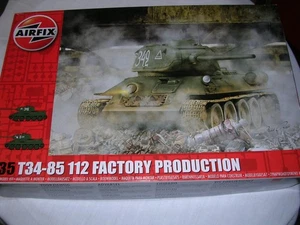 New Factory Sealed Parts 1/35 Airfix T-34-85 Factory 112 Production - Bild 1 von 6