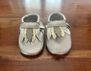Little Love Bug Silver Fringe Moccasins  Infant Toddler Shoes Size 3