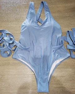 womens SOLID BLUE SWIM SWIMMING SUIT LARGE NEW NWOT PANTY LINER INSIDE - Picture 1 of 2