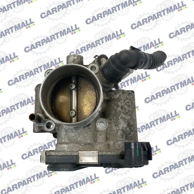 Chevrolet Sonic 2012-2018 1,8 L válvula de carrocería del acelerador con manguera de refrigerante y admisión de aire Foto 1 de 4