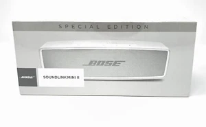 BOSE SoundLink Mini II SE SPECIAL EDITION Altoparlante Bluetooth wireless LUSSO ARGENTO - Foto 1 di 5